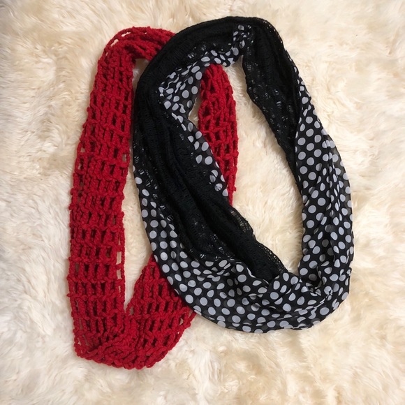 Accessories - Bundle of 2 • Red Cable Knit & Black Polka Scarfs
